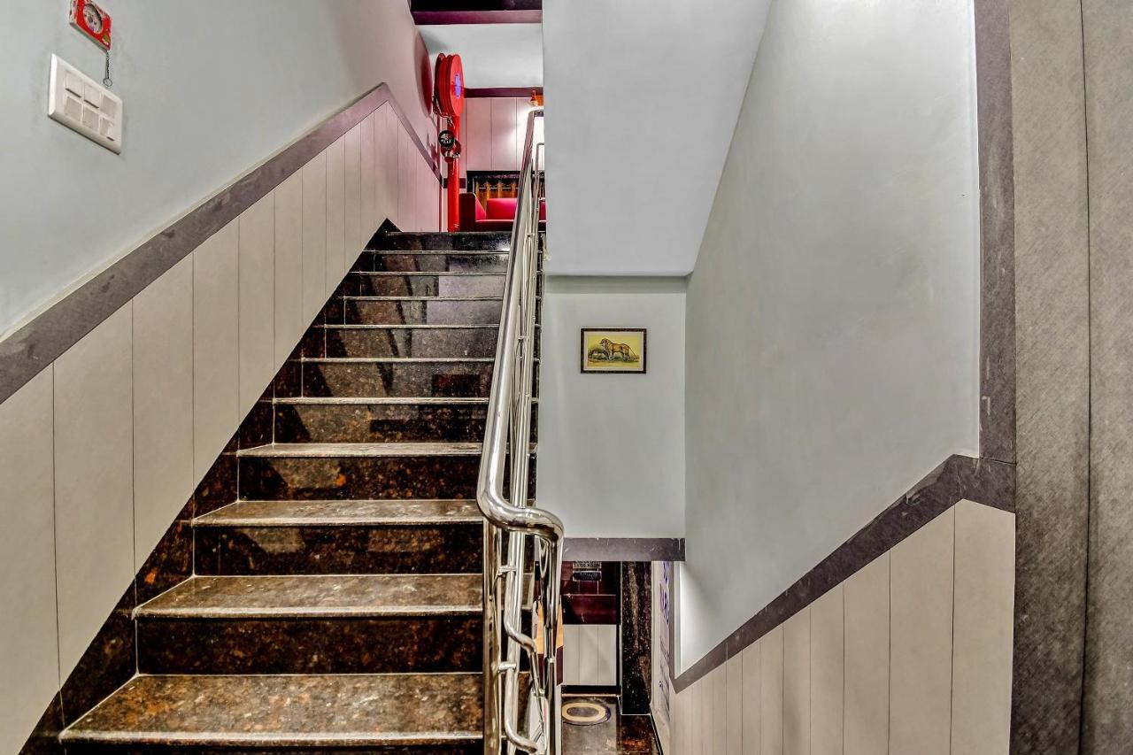 Hotel Margaret, Καλκούτα Εξωτερικό φωτογραφία