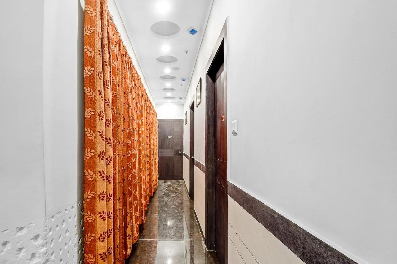Hotel Margaret, Καλκούτα Εξωτερικό φωτογραφία